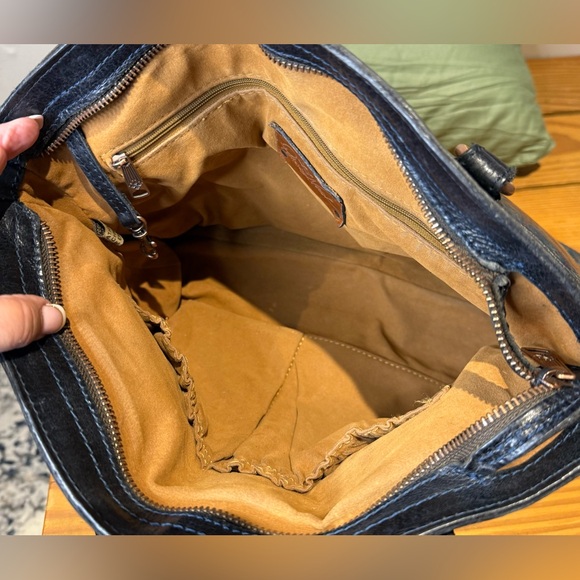 ‼️SOLD OUT‼️‼️Patricia Nash Vintage ‘Kimono’ Tote Bag with Navy Leather Trim - Picture 7 of 13